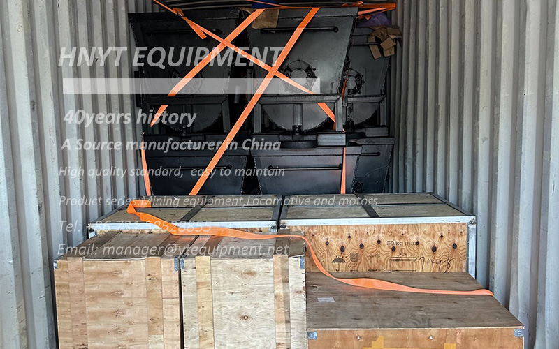 Export of mine cars and mining equipment 3.jpg